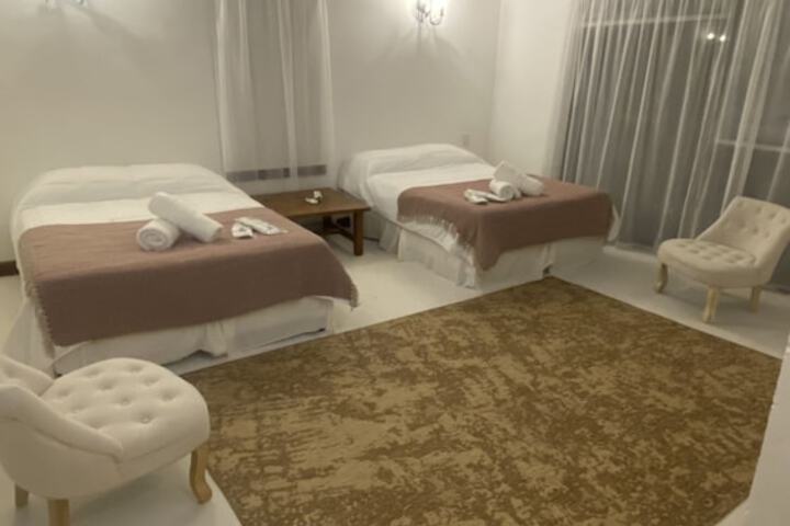 Room 27 of 102