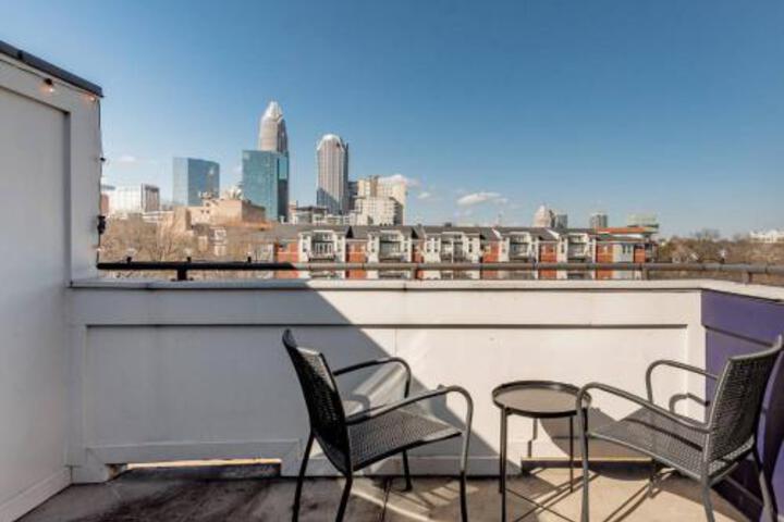 Trifecta Rooftop Terrace CLT Skyline Superhost in Charlotte, NC