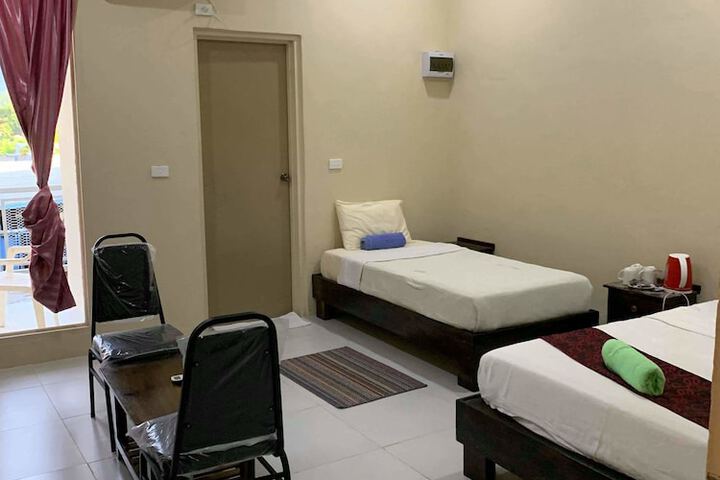 Room 28 of 45