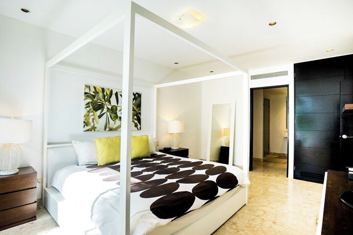 Room 14 of 88