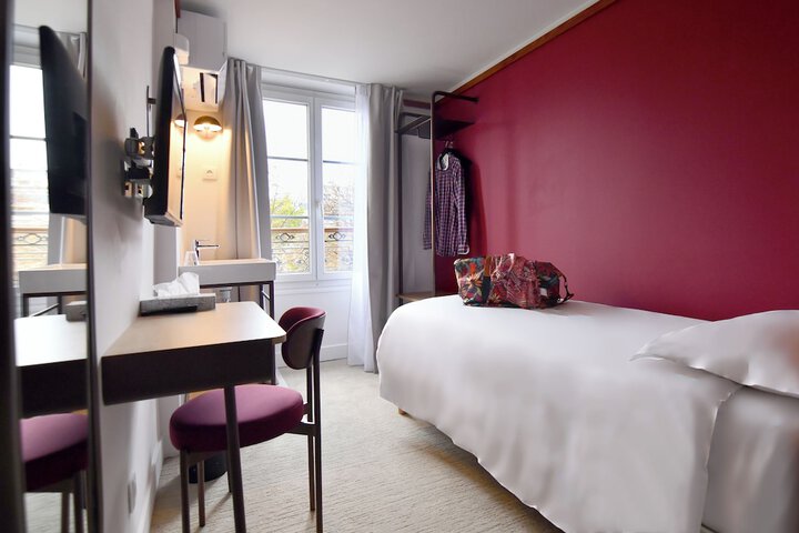 Room 14 of 44