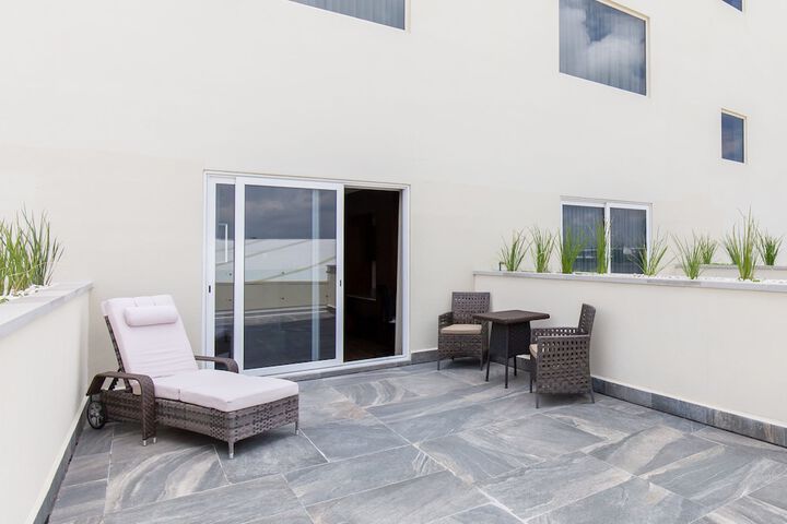 Terrace/Patio 17 of 31