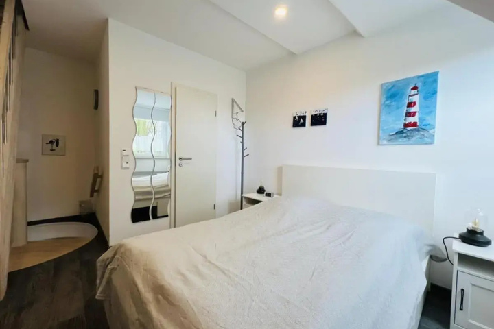 Room 3 of 14