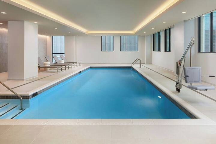 Hotel with Pool