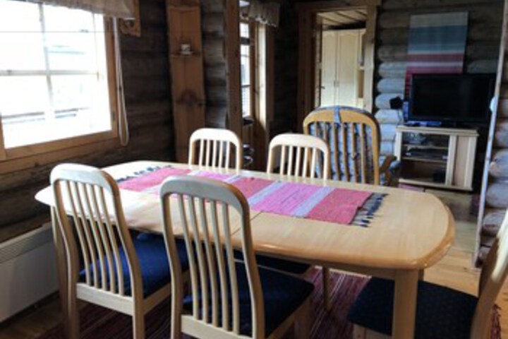 Dining 6 of 21