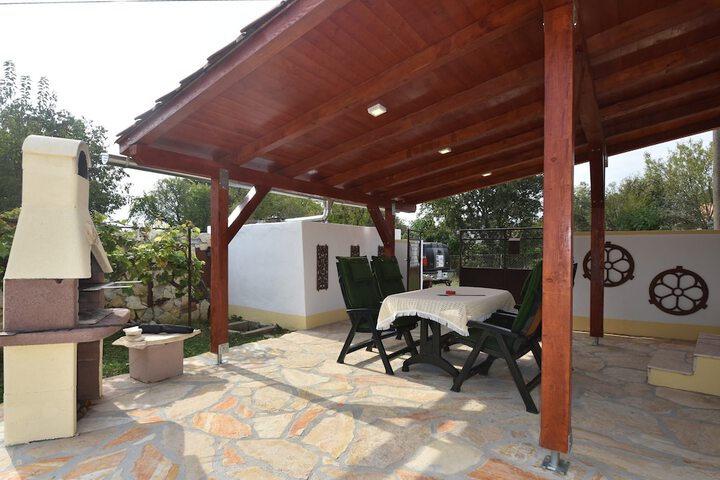 Terrace/Patio 11 of 40