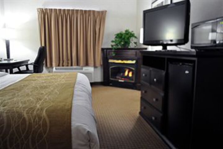 Room 9 of 19