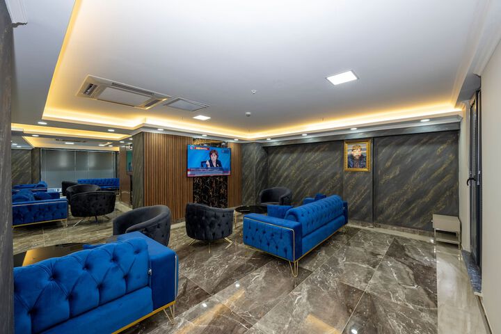 Hotel Interior 4 of 75