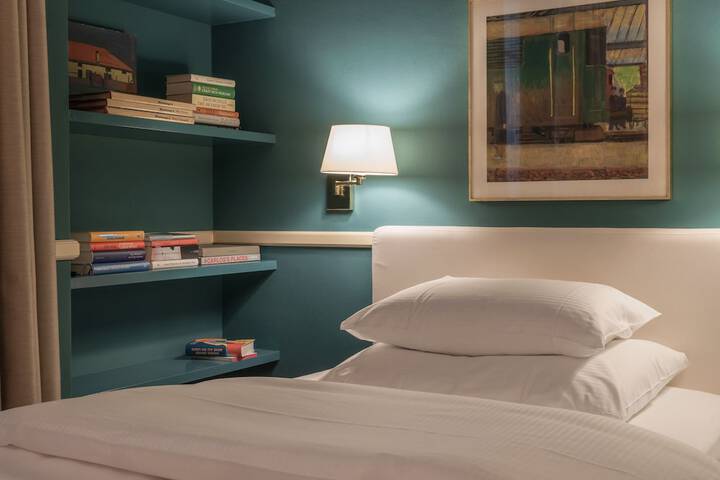 Room 19 of 56