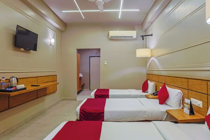Room 12 of 70