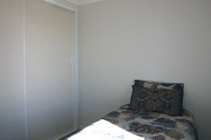 Room 9 of 10
