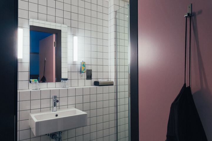 Room 35 of 90