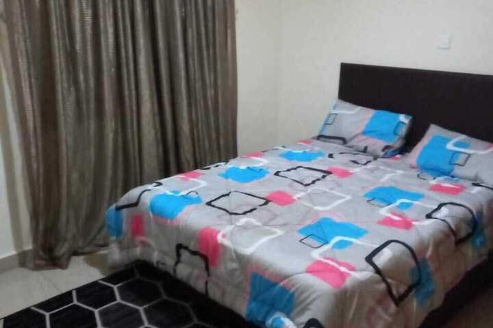 Room 7 of 39