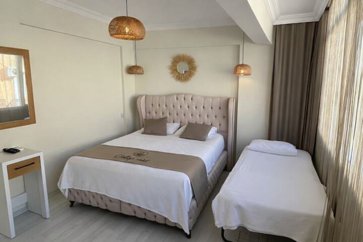 Room 10 of 58