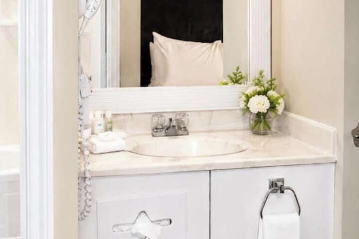 Bath Photo