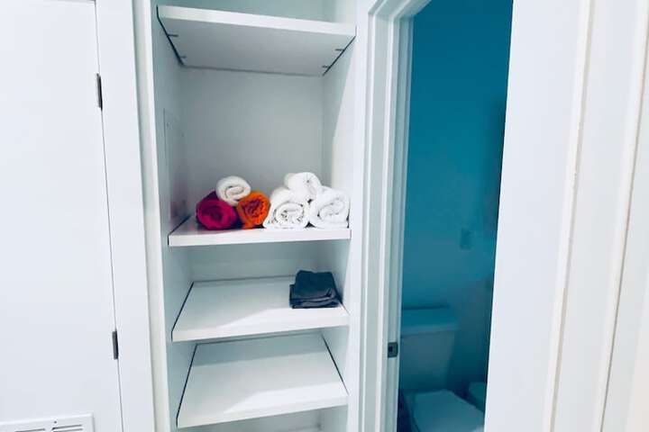 Room 31 of 174