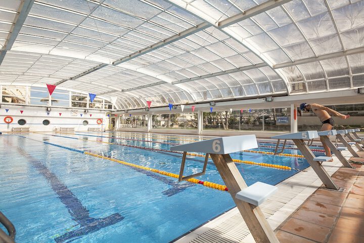 Hotel Pool