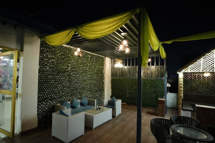 Terrace/Patio 66 of 72