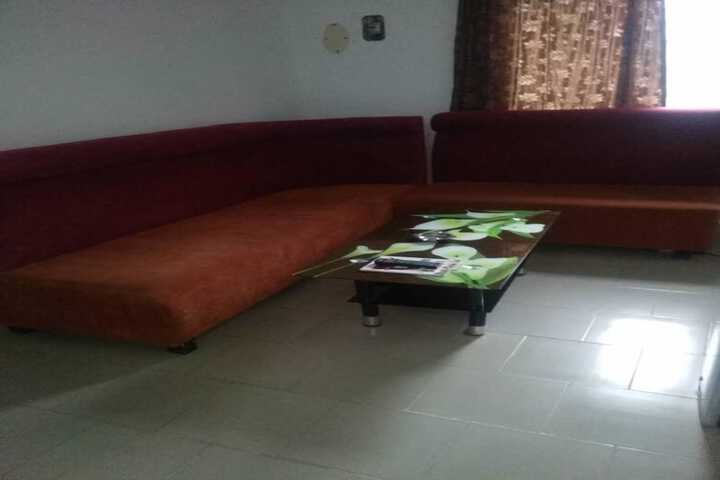 Room 16 of 34