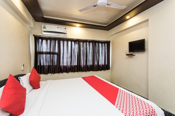 Room 9 of 21