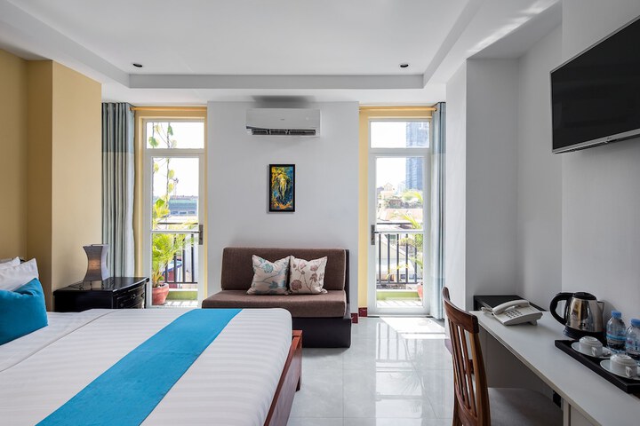 Room 7 of 49