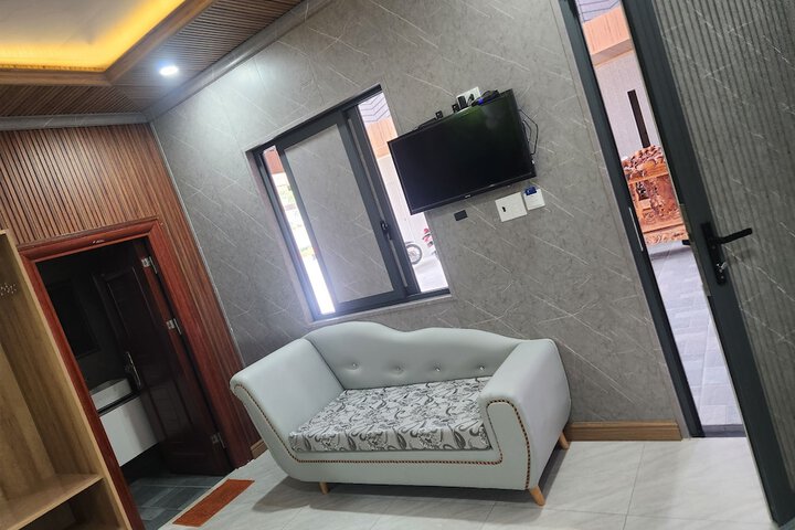 Room 18 of 42