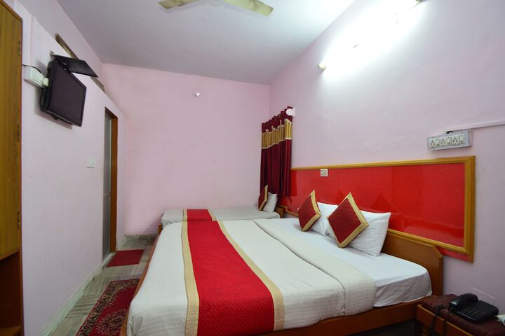 Room 19 of 33