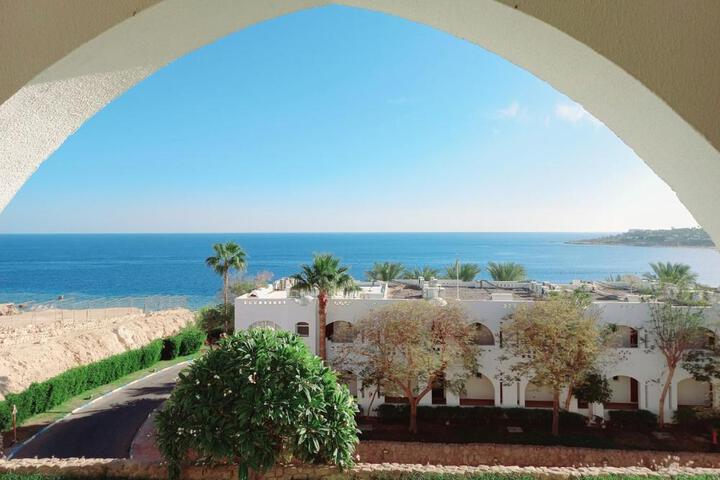 Domina coral bay Sultan - private room