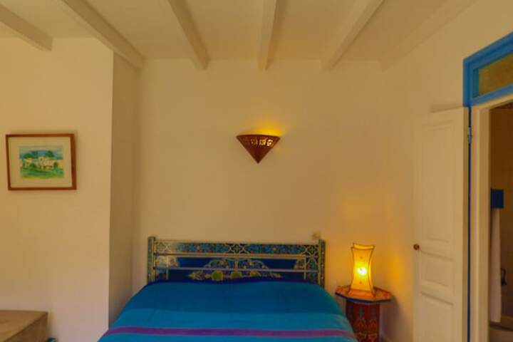 Room 58 of 266