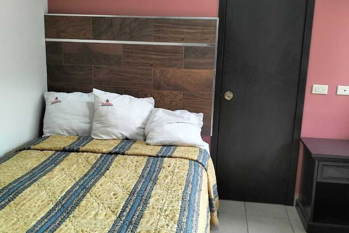 Room 6 of 22