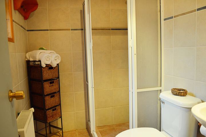 Room 16 of 25