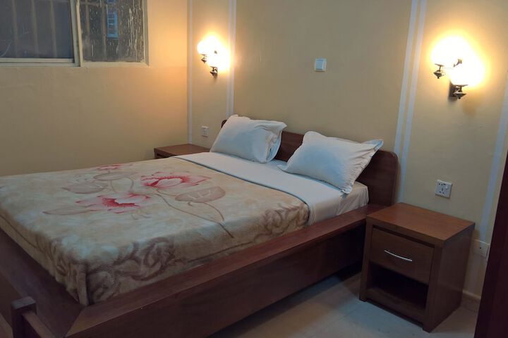 Room 18 of 67