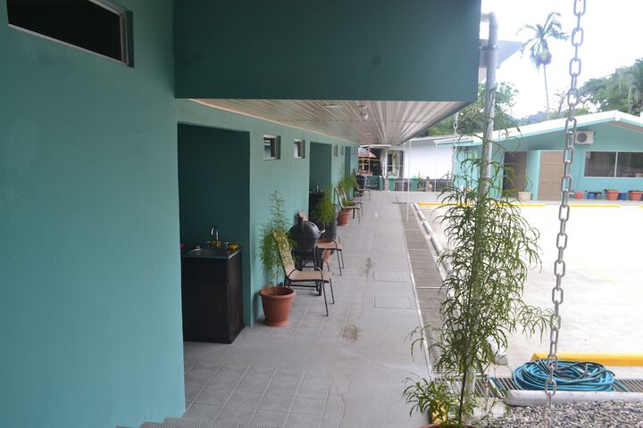 Ballroom/Hall 35 of 39