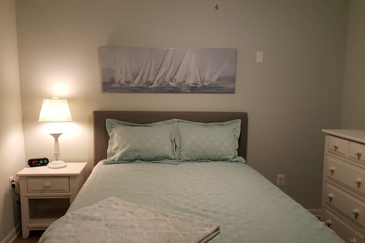 Room 5 of 22