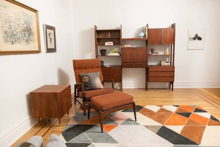 Room 43 of 83