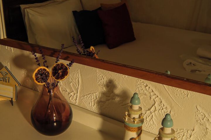 Room 7 of 51