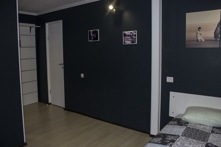Room 3 of 38