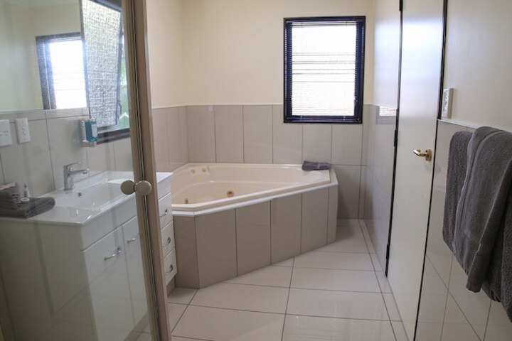 Room 73 of 120