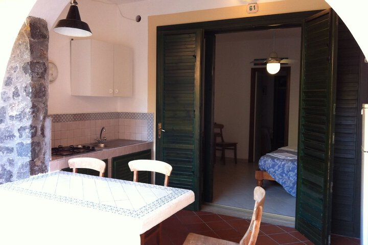 Room 10 of 49