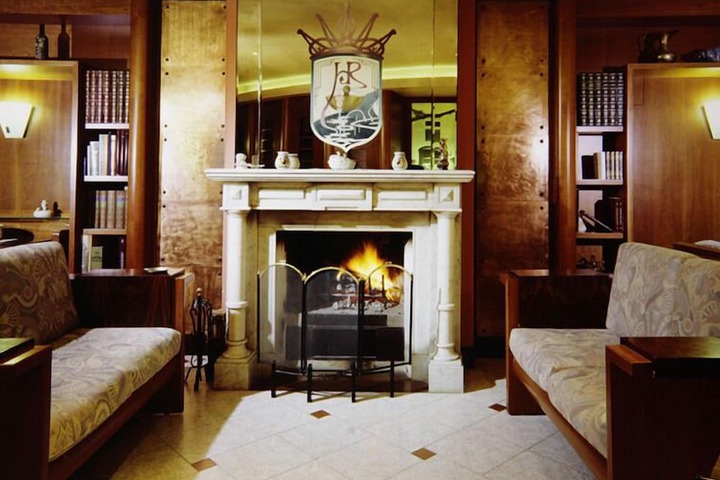 Hotel Interior 4 of 56