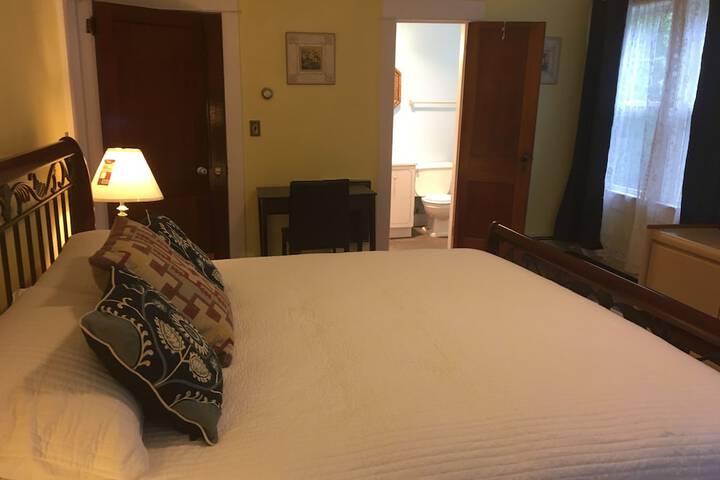 Room 129 of 246