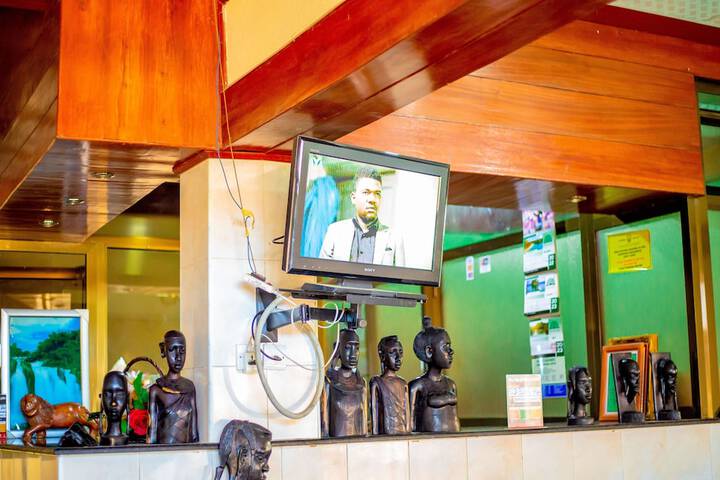 MBEYA PARADISE INN