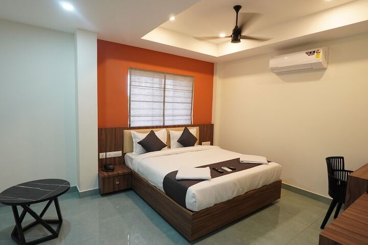 Room 38 of 63