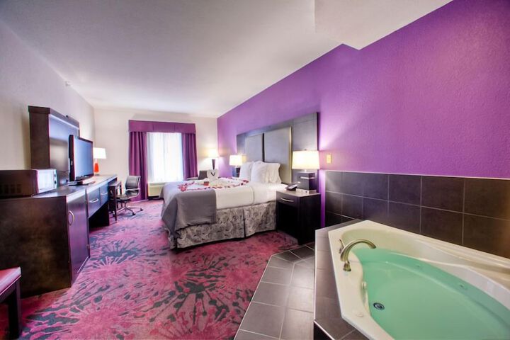 Jetted tub