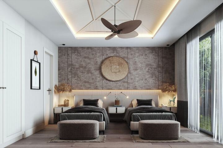 Room 76 of 254