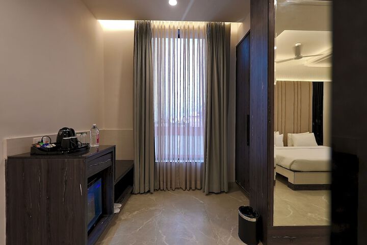 Room 40 of 67