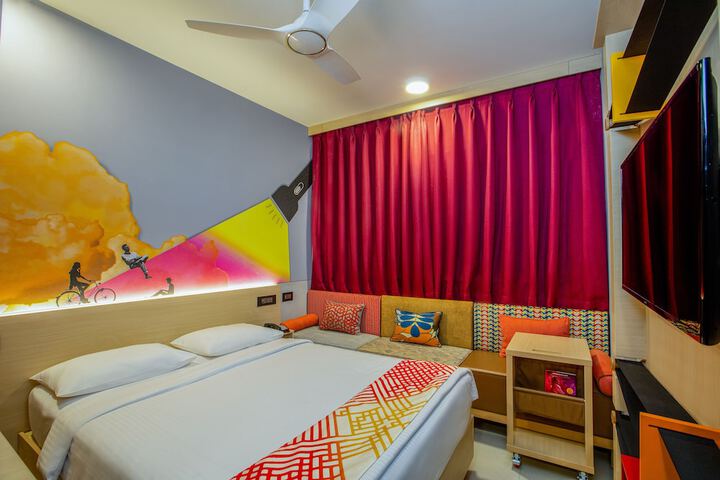 Room 5 of 35
