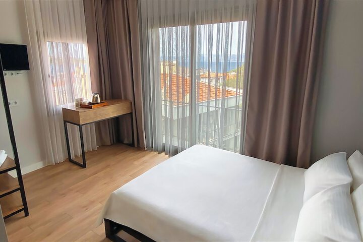 Room 25 of 61