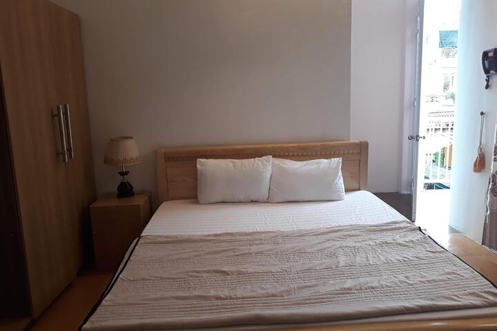 Room 20 of 65
