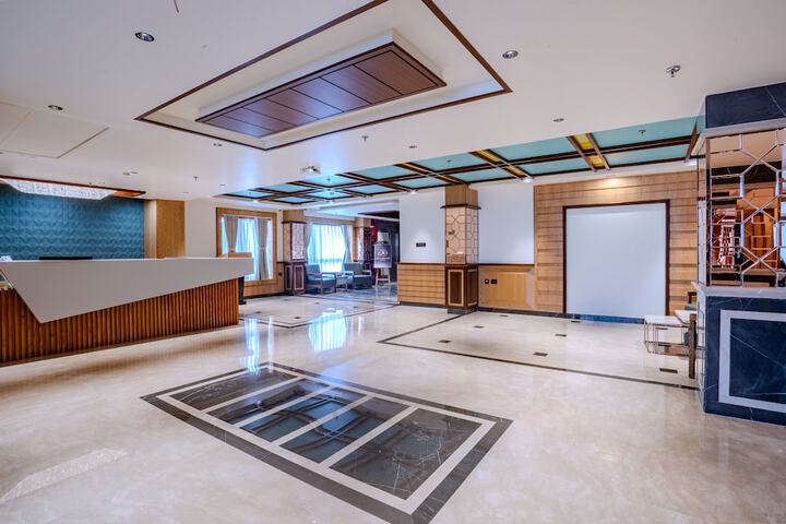 Hotel Interior 3 of 29